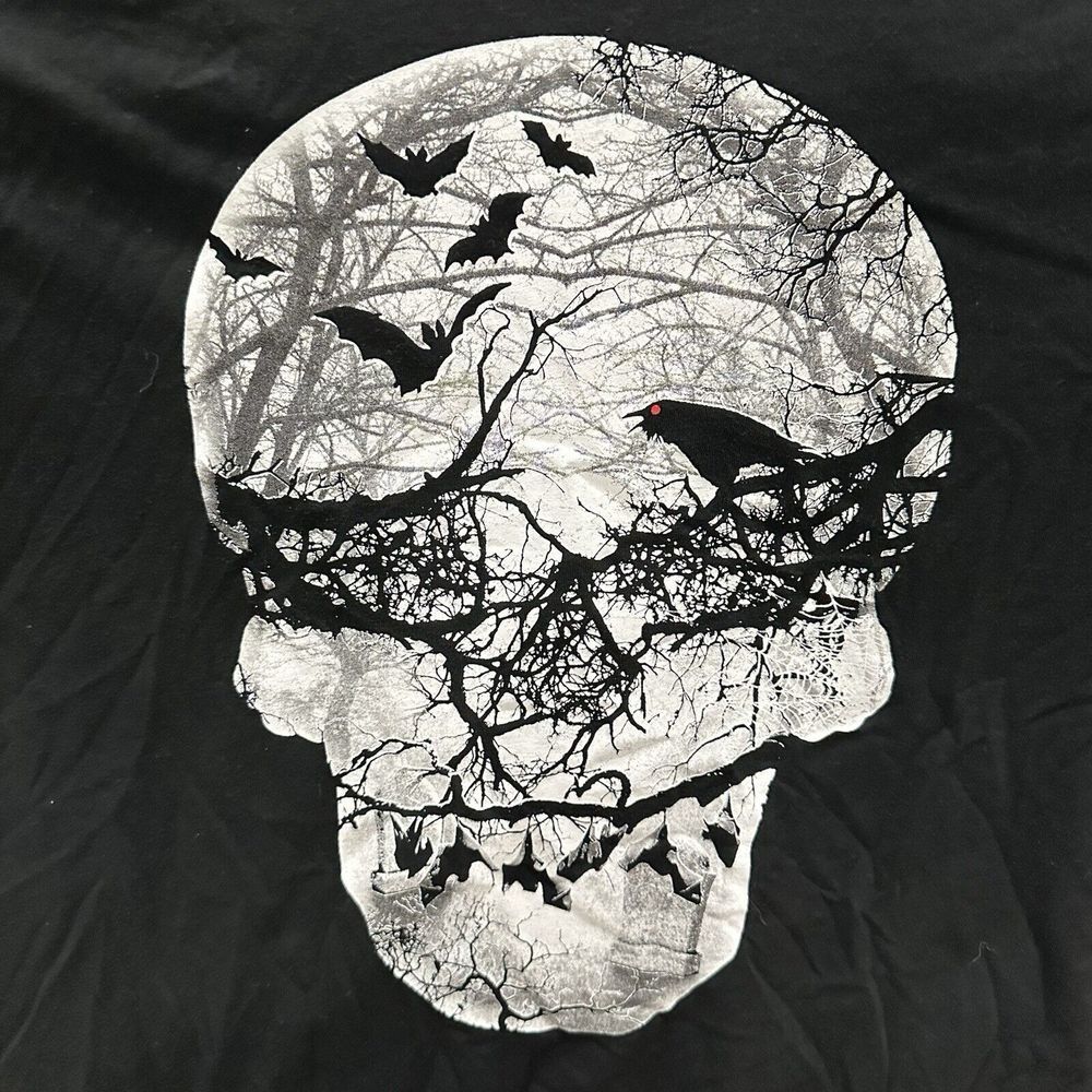 Way To Celebrate Halloween Men's Black Skull Bats Raven‎ Forest T-shirt Size 2XL